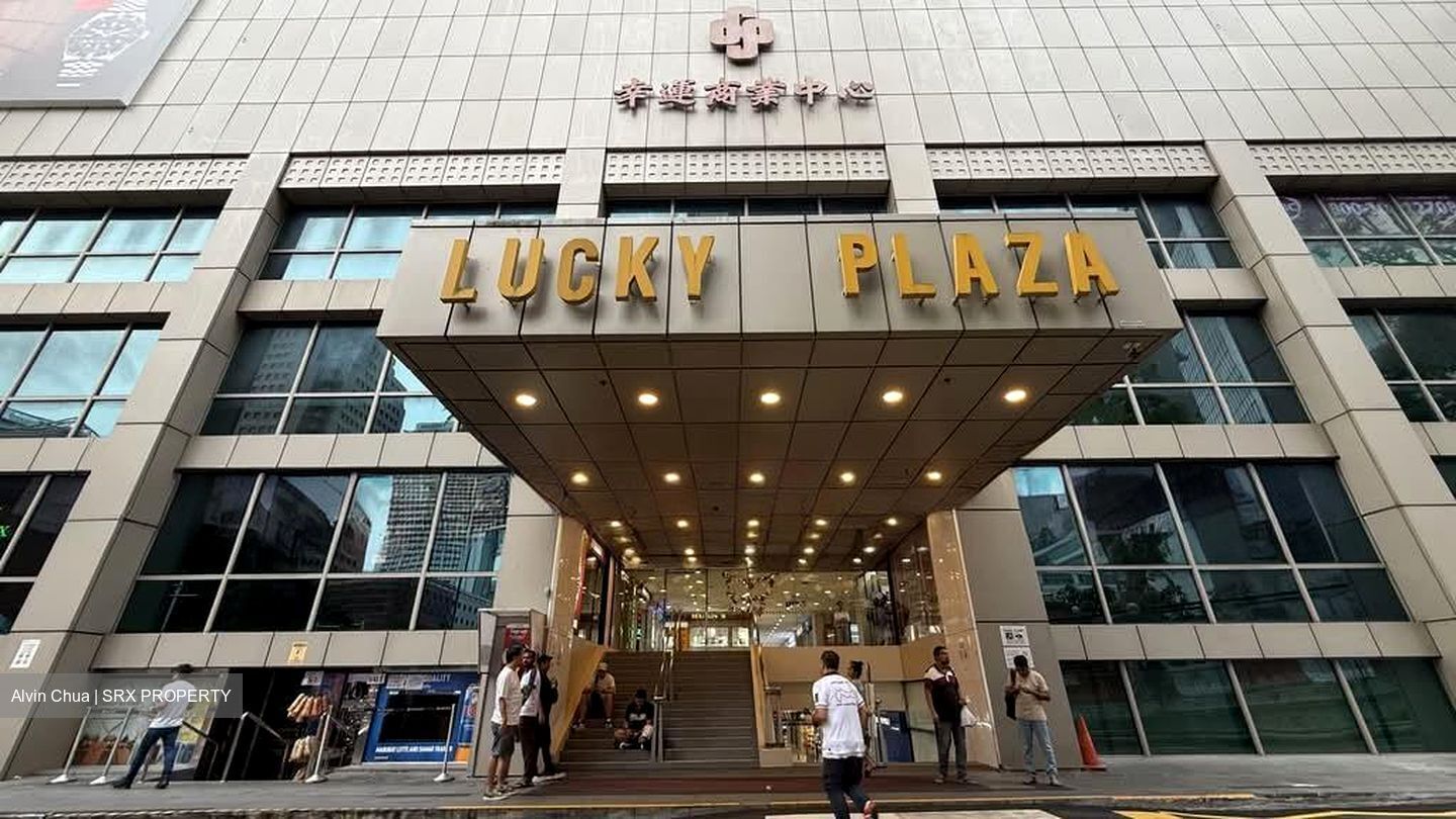 Lucky Plaza (D9), Shop House #628804771